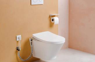 Advanced Multiclean® M душ тоалетна с елегантен дизайн